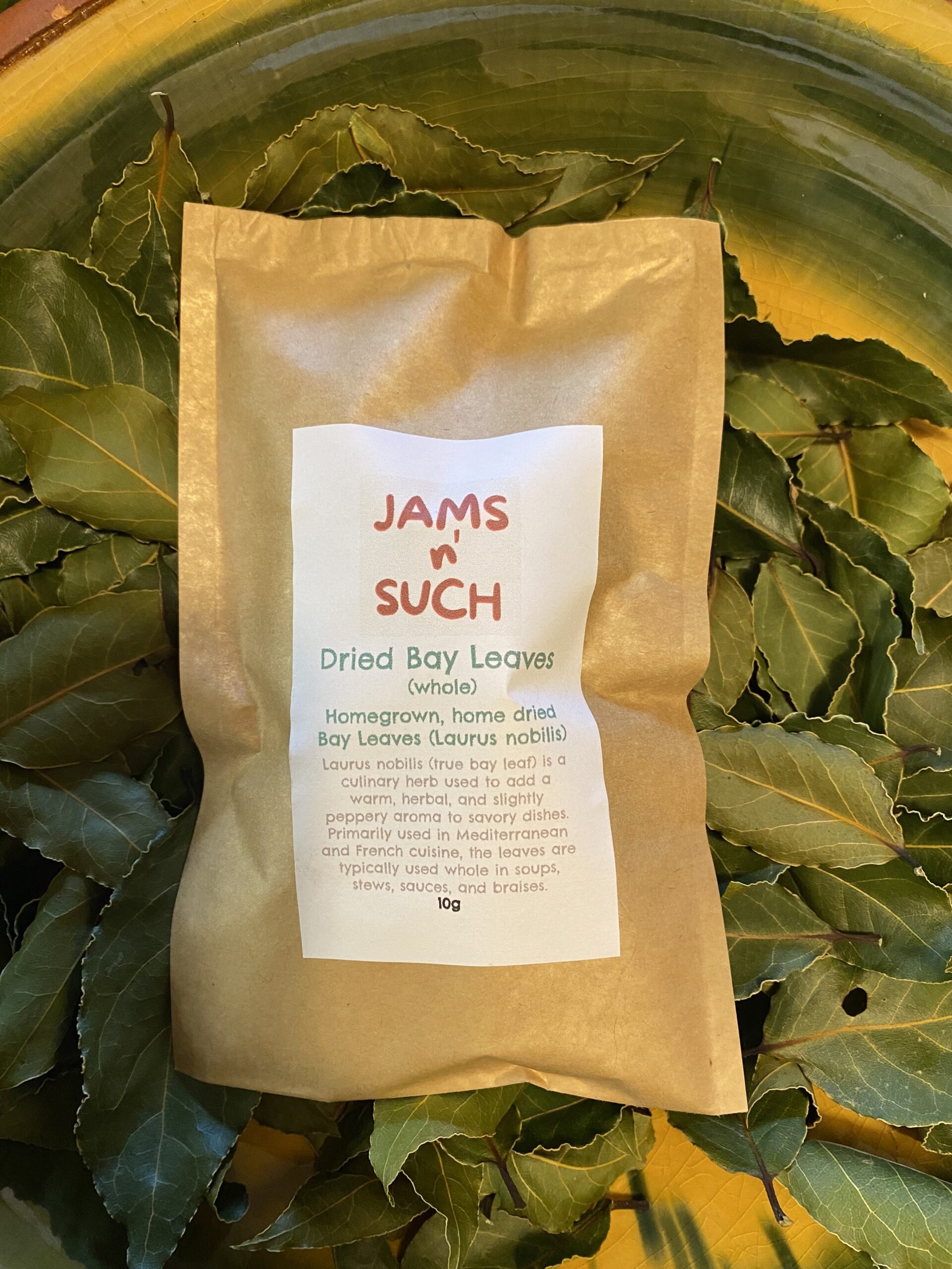 dried bay leaves