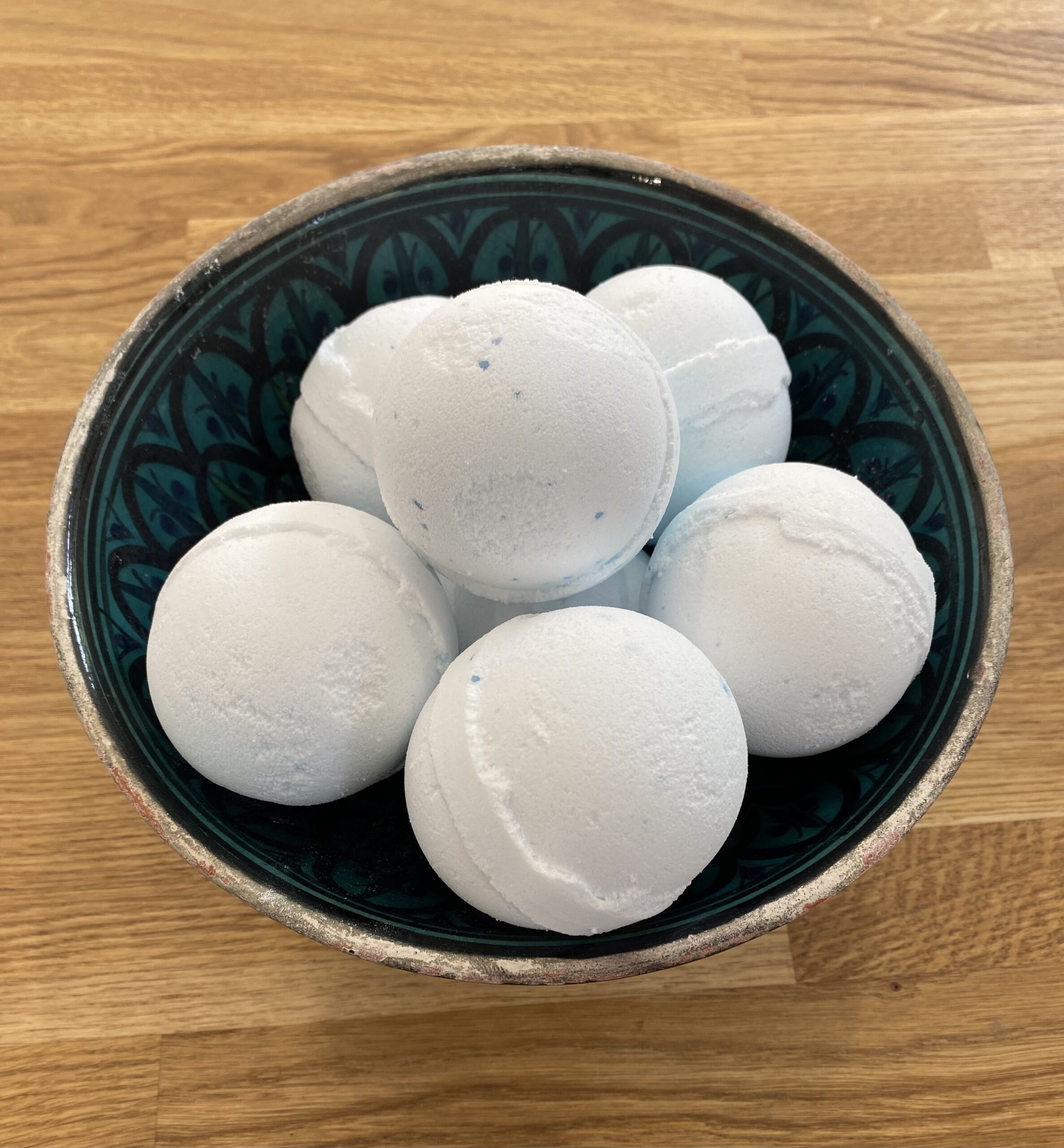 Handmade Bath Bombs - Image 4