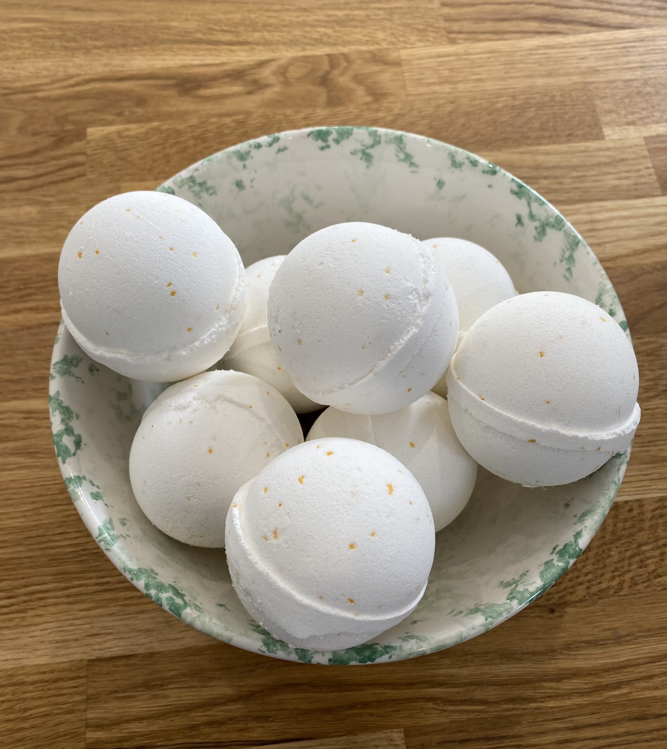 Handmade Bath Bombs - Image 3